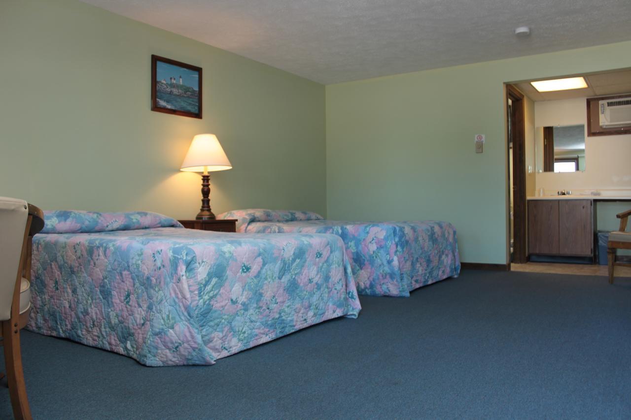 Inn Between The Beaches & Villager 요크 외부 사진
