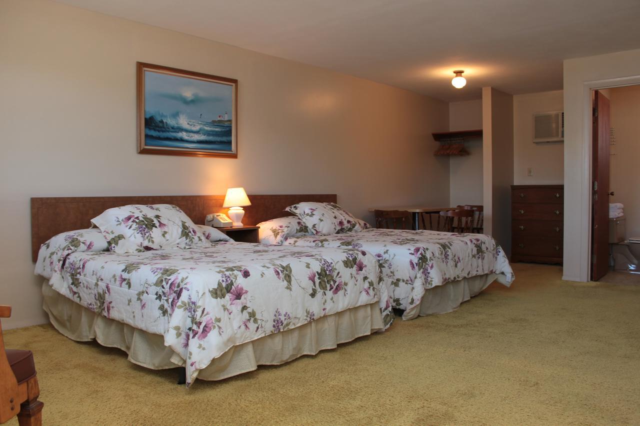Inn Between The Beaches & Villager 요크 외부 사진