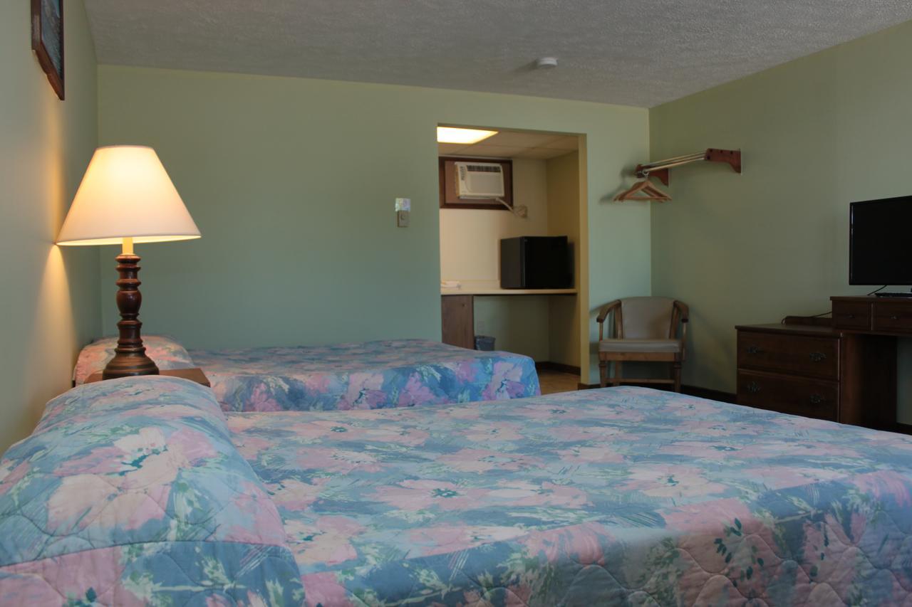 Inn Between The Beaches & Villager 요크 외부 사진