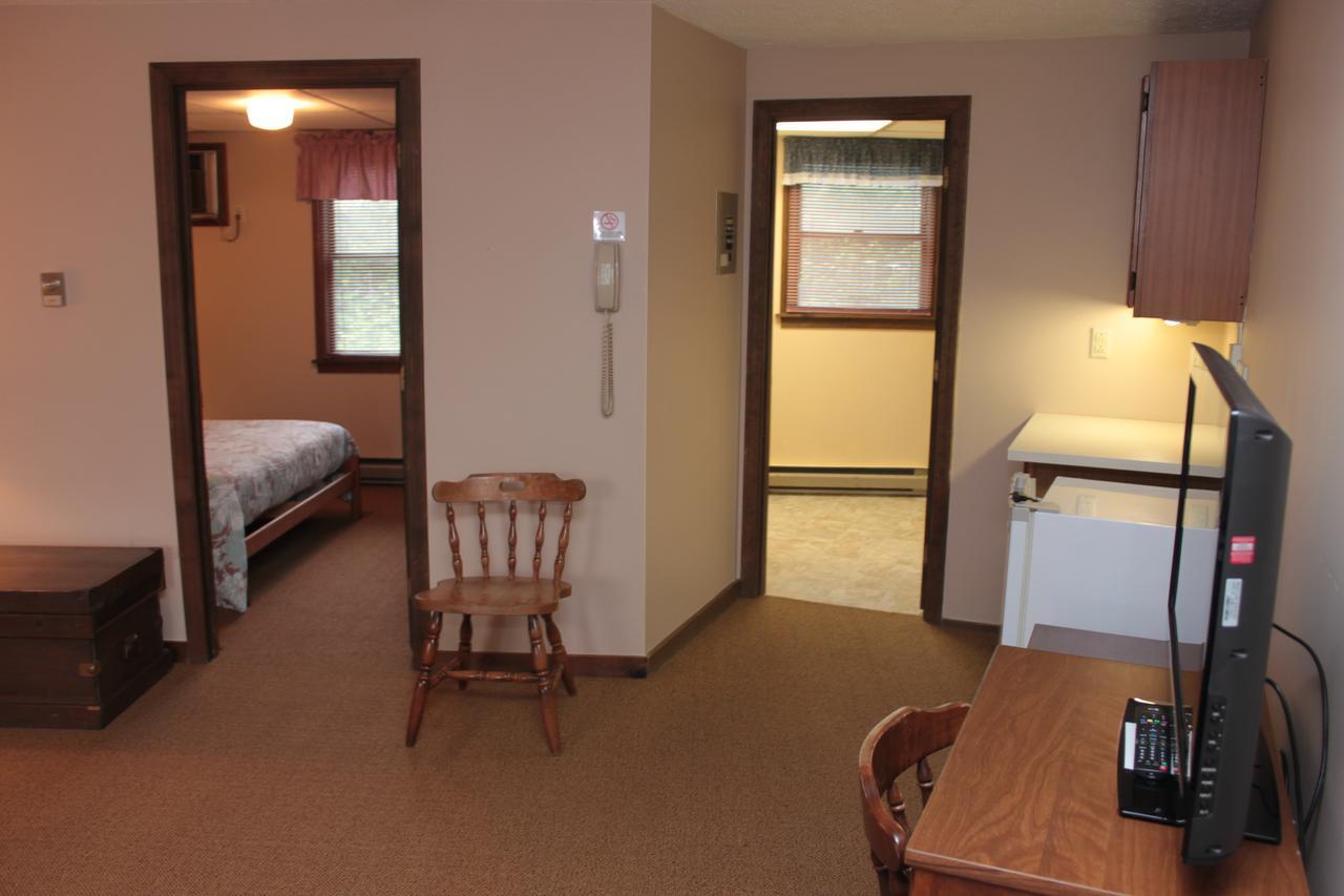 Inn Between The Beaches & Villager 요크 외부 사진